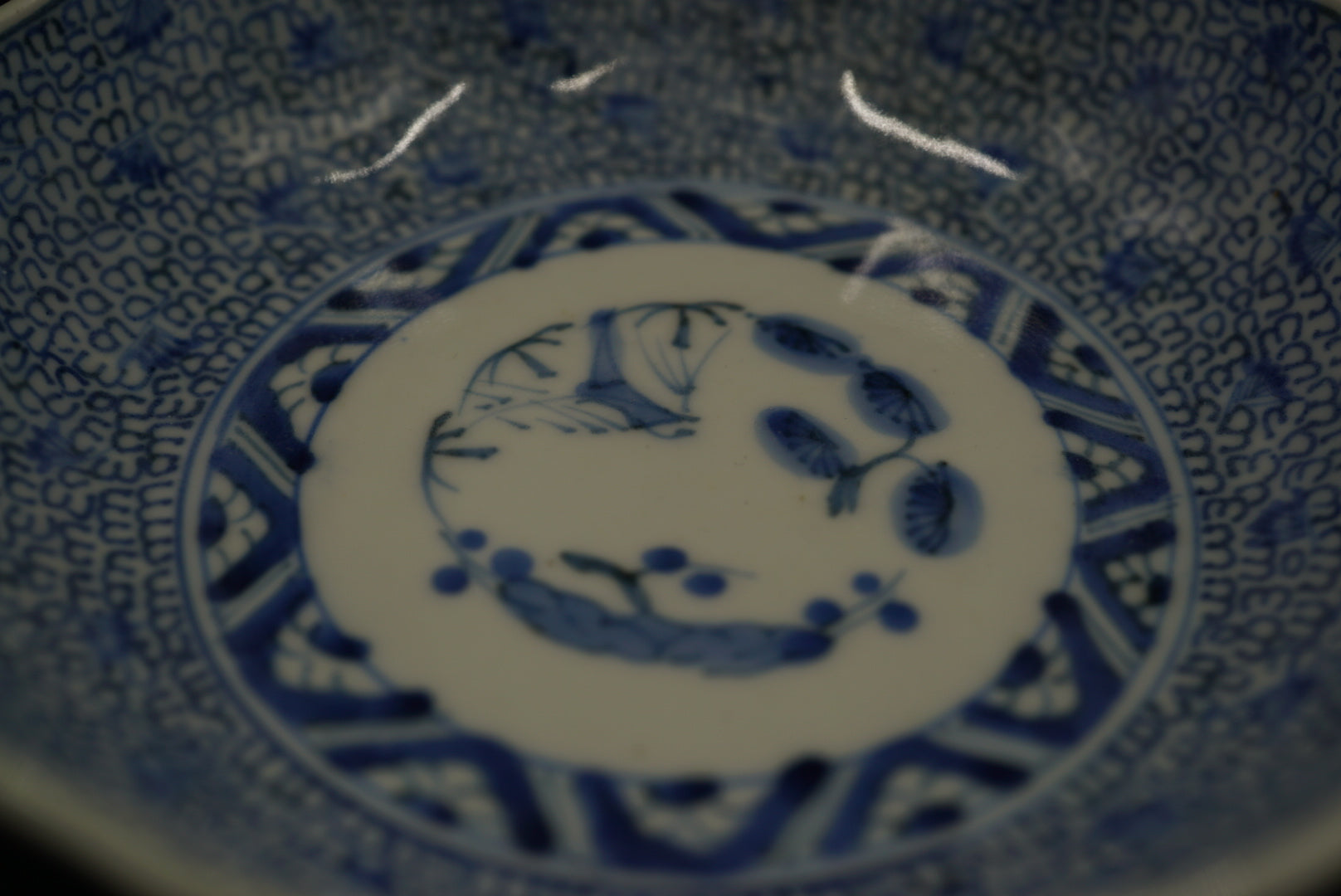 染付 花唐草