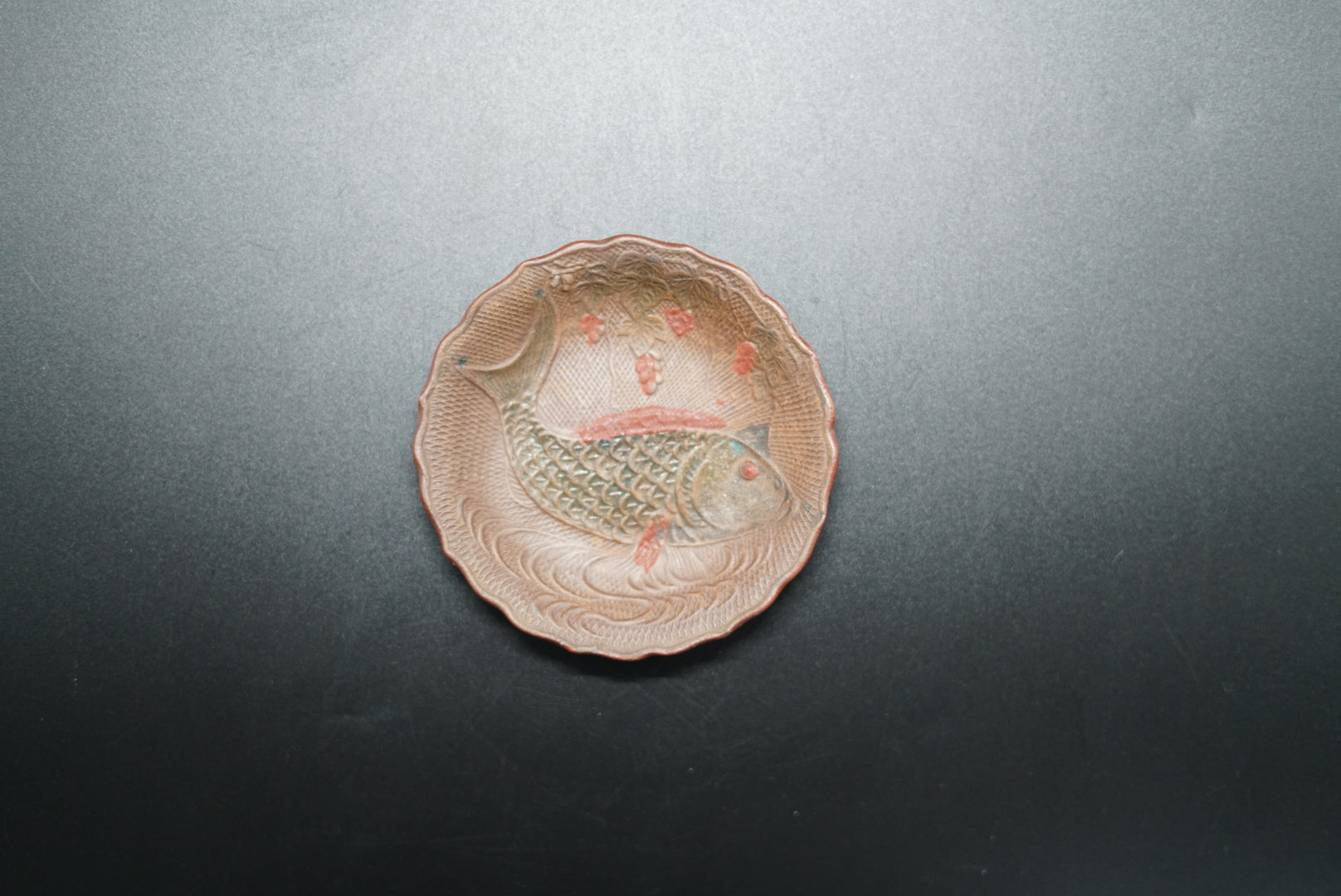 煎餅皿 色備前 鯉 明治