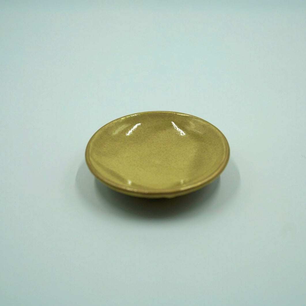 白と金 豆皿