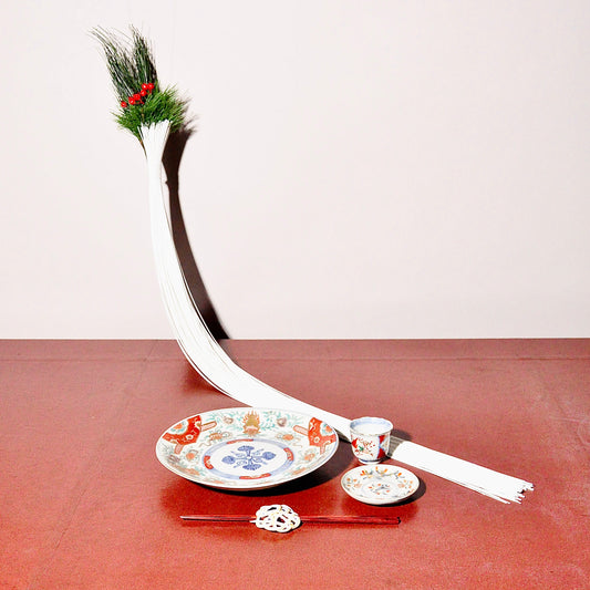 Antique Table Coordinate #005